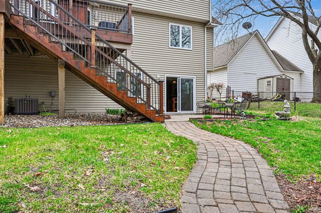 12126 Gantry Lane, Apple Valley, MN 55124