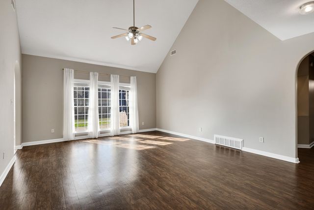 1403 HAMILTON HILL DR, Cordova, TN 38016