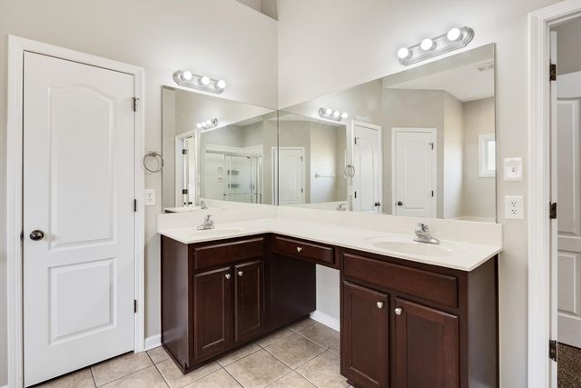 1403 HAMILTON HILL DR, Cordova, TN 38016