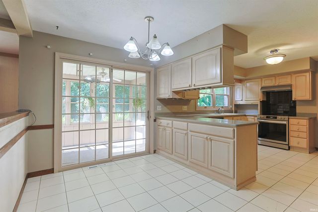 17022 Woodshire Court, Granger, IN 46530
