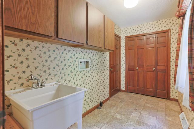 17022 Woodshire Court, Granger, IN 46530