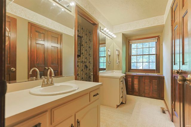 17022 Woodshire Court, Granger, IN 46530