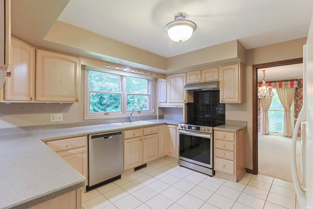 17022 Woodshire Court, Granger, IN 46530