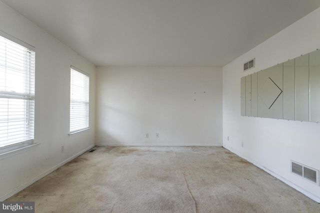 438 DURHAM RD, Newtown, PA 18940