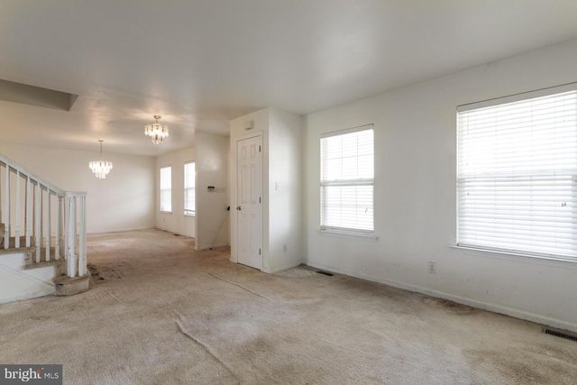 438 DURHAM RD, Newtown, PA 18940