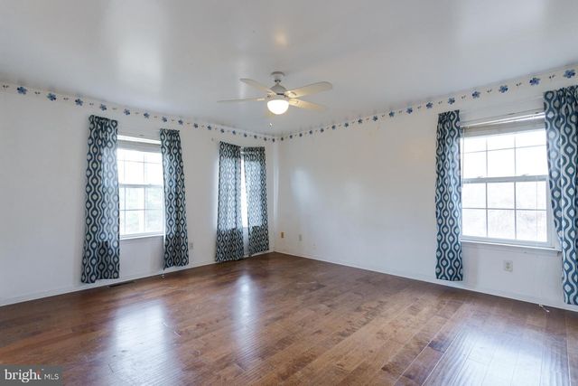 438 DURHAM RD, Newtown, PA 18940