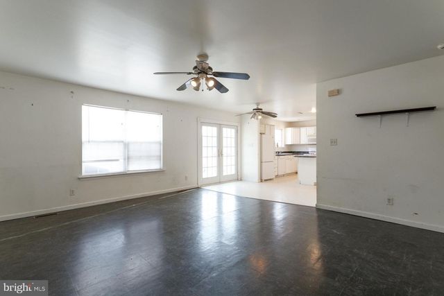 438 DURHAM RD, Newtown, PA 18940