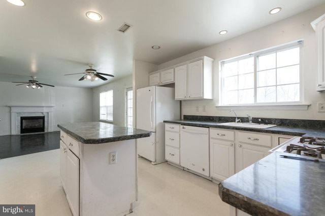 438 DURHAM RD, Newtown, PA 18940