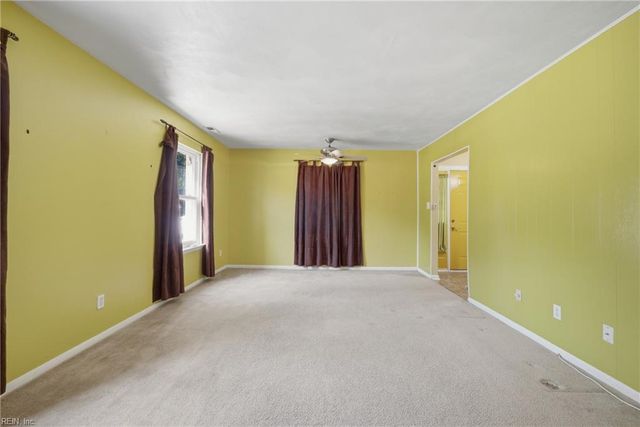 5622 Fanshaw CT, Virginia Beach, VA 23462