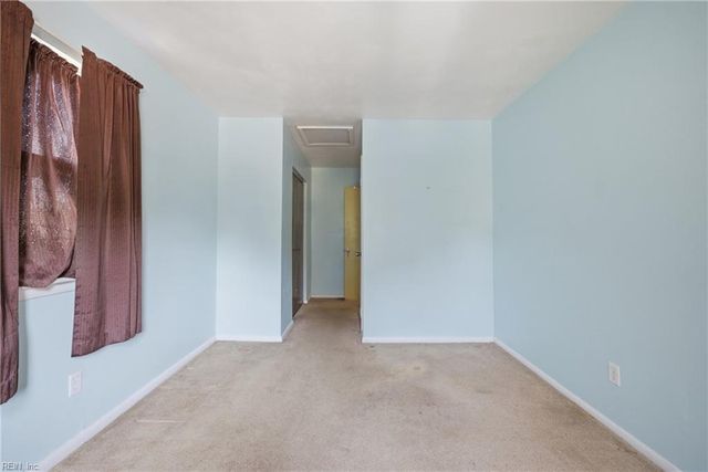 5622 Fanshaw CT, Virginia Beach, VA 23462
