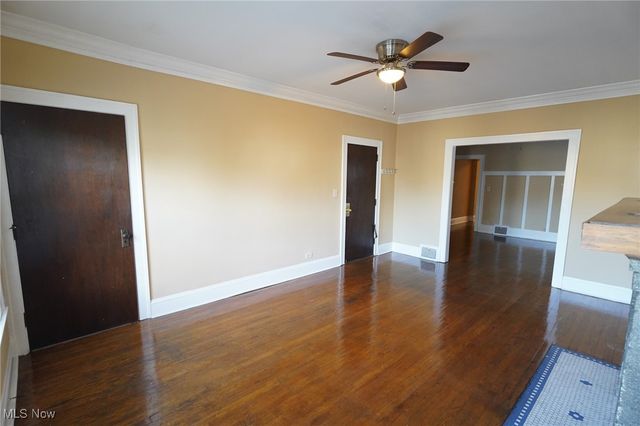 1365 Phelps Avenue 4, Lakewood, OH 44107