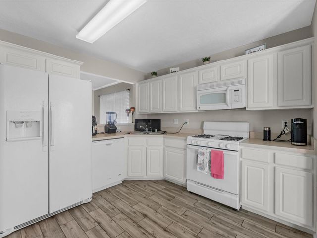 21102 Stoney Haven Drive, Katy, TX 77449