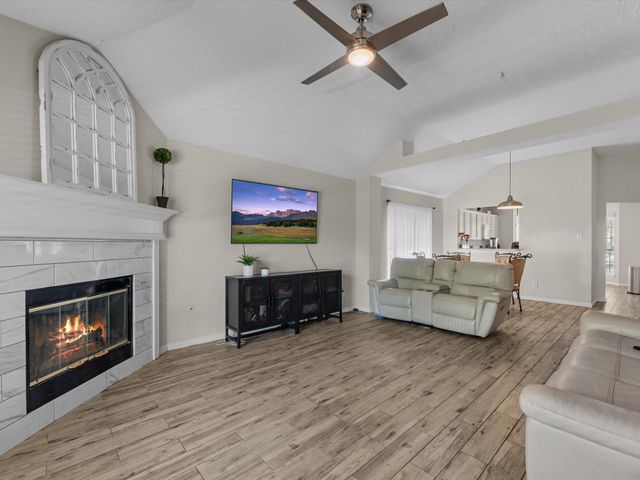 21102 Stoney Haven Drive, Katy, TX 77449