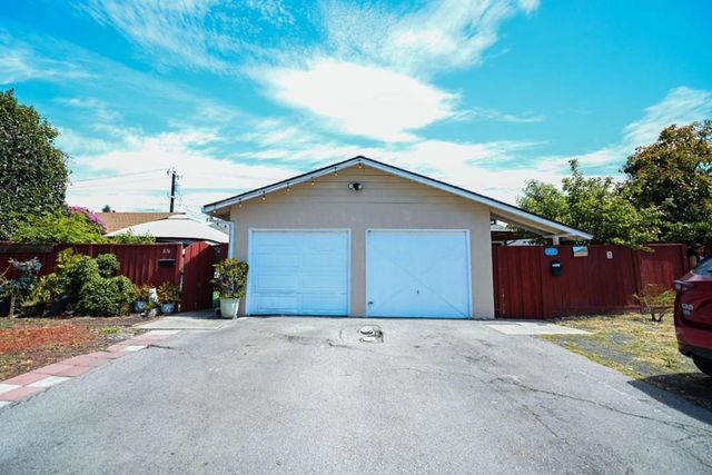 San Junipero Drive, Sunnyvale, CA 94085