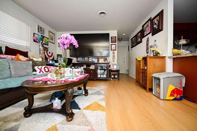 San Junipero Drive, Sunnyvale, CA 94085