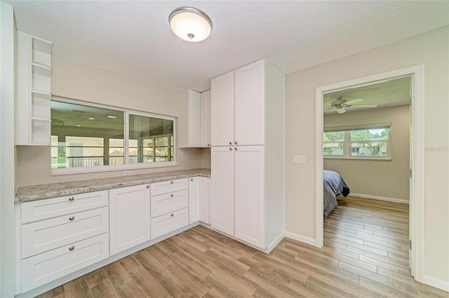 2011 37TH STREET W, Bradenton, FL 34205