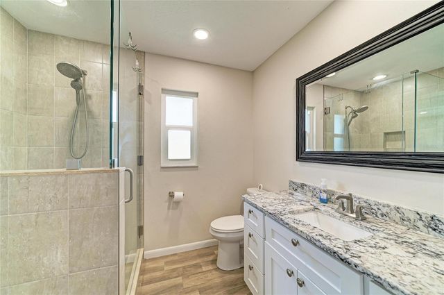 2011 37TH STREET W, Bradenton, FL 34205