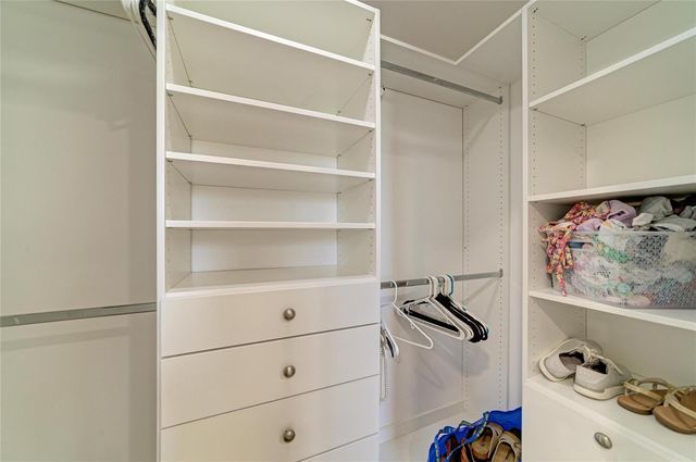 2011 37TH STREET W, Bradenton, FL 34205