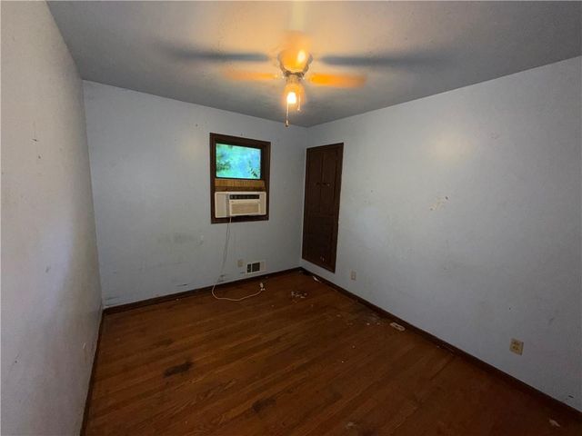 6308 Waverly Avenue, Kansas City, KS 66104