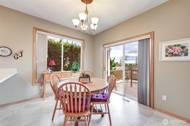 7721 74th Drive NE, Marysville, WA 98270