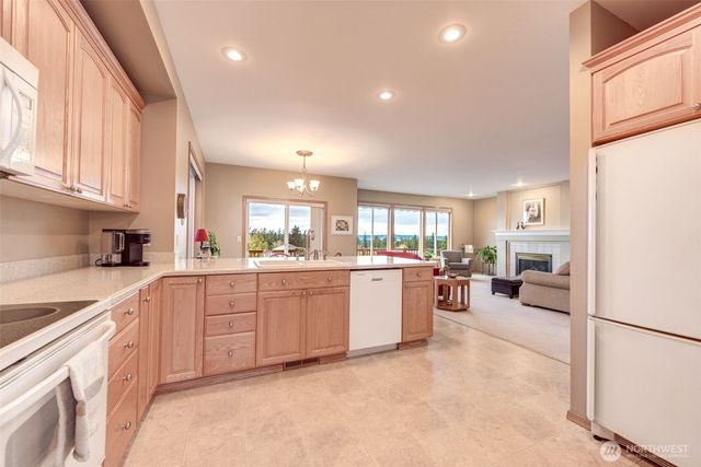 7721 74th Drive NE, Marysville, WA 98270