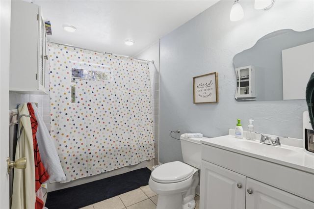 17256 NW 250TH WAY, High Springs, FL 32643