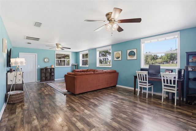 17256 NW 250TH WAY, High Springs, FL 32643