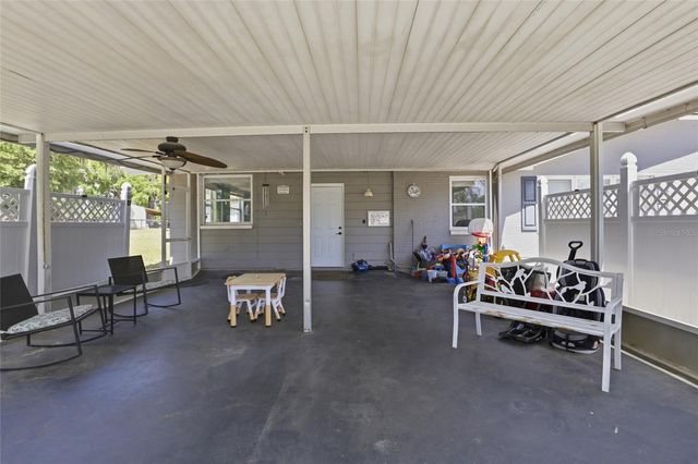 17256 NW 250TH WAY, High Springs, FL 32643