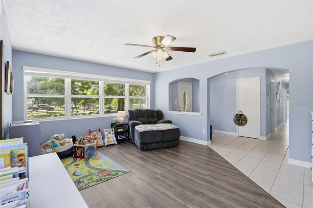 17256 NW 250TH WAY, High Springs, FL 32643