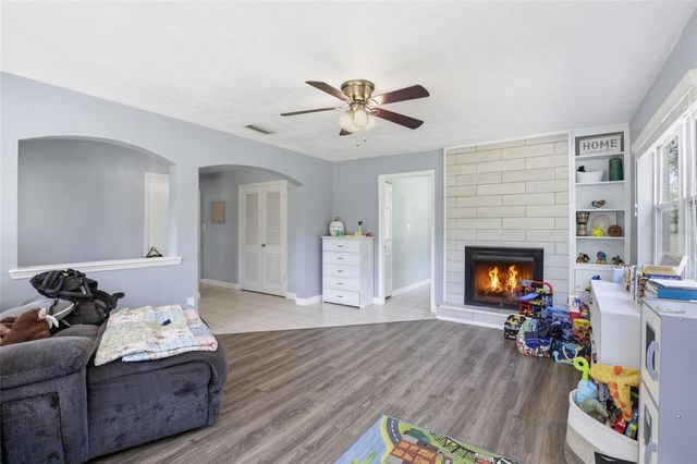 17256 NW 250TH WAY, High Springs, FL 32643