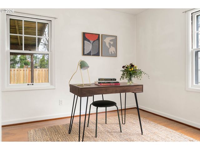 6729 N MCKENNA Ave, Portland, OR 97203