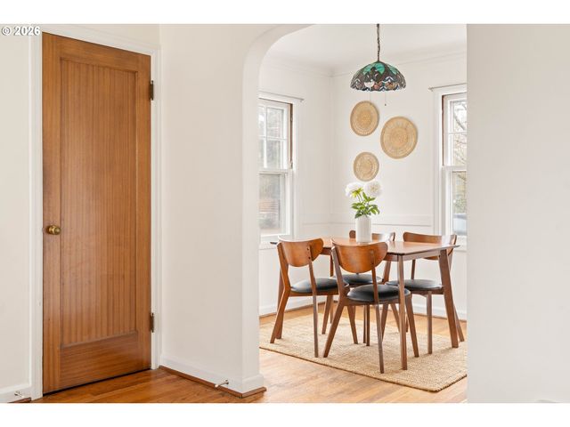 6729 N MCKENNA Ave, Portland, OR 97203