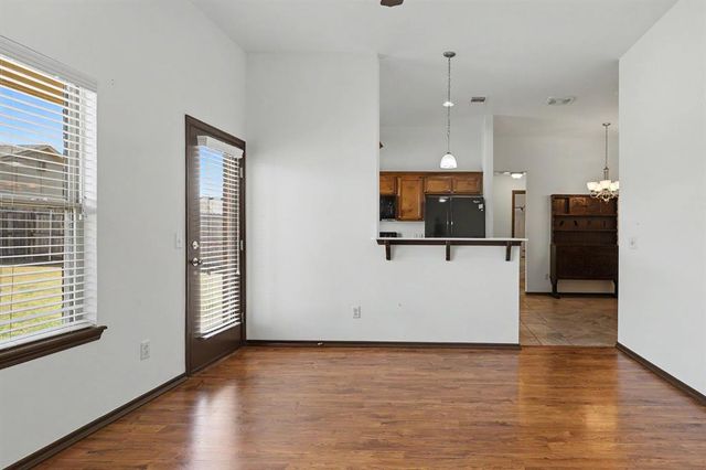 19104 Visto Drive, Edmond, OK 73012