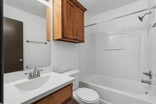 19104 Visto Drive, Edmond, OK 73012