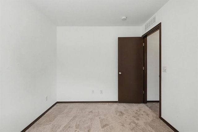 19104 Visto Drive, Edmond, OK 73012