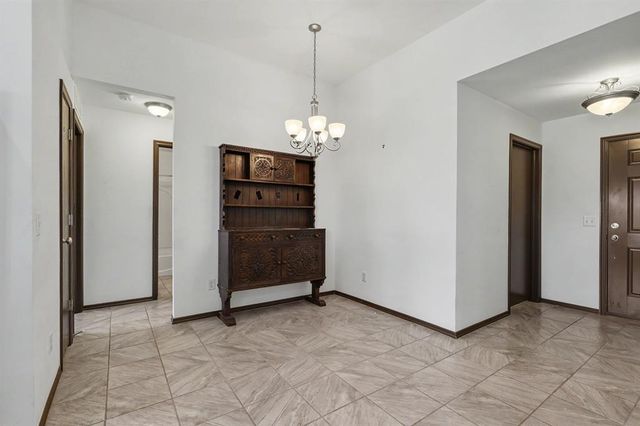 19104 Visto Drive, Edmond, OK 73012