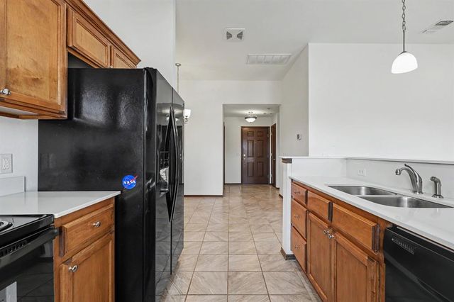 19104 Visto Drive, Edmond, OK 73012
