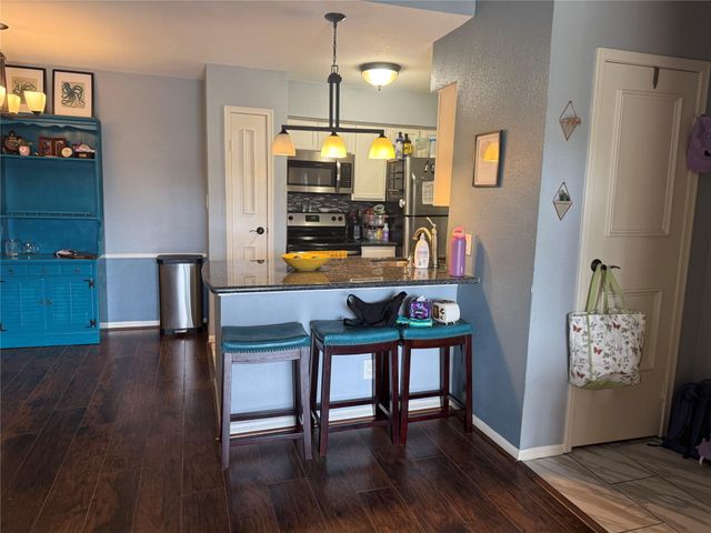 2120 El Paseo Street 408, Houston, TX 77054