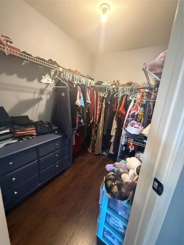 2120 El Paseo Street 408, Houston, TX 77054