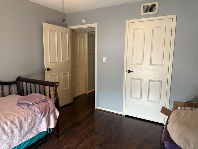 2120 El Paseo Street 408, Houston, TX 77054