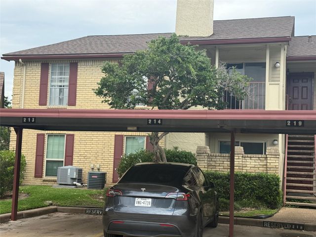 2120 El Paseo Street 408, Houston, TX 77054