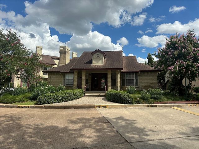 2120 El Paseo Street 408, Houston, TX 77054