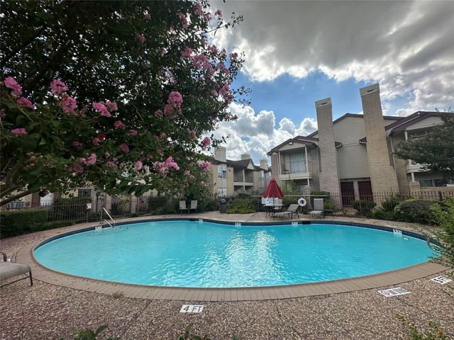 2120 El Paseo Street 408, Houston, TX 77054