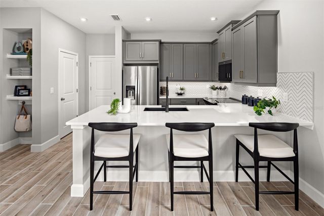 5188 GREENSHADE GROVE AVENUE, Apopka, FL 32712