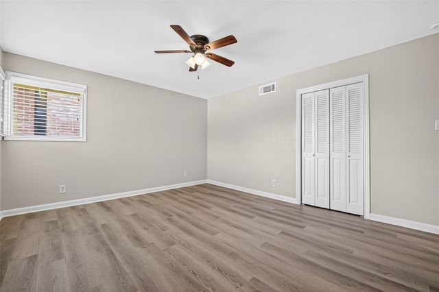 6305 Crab Orchard Road 2, Houston, TX 77057
