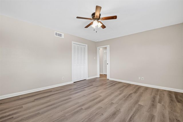 6305 Crab Orchard Road 2, Houston, TX 77057