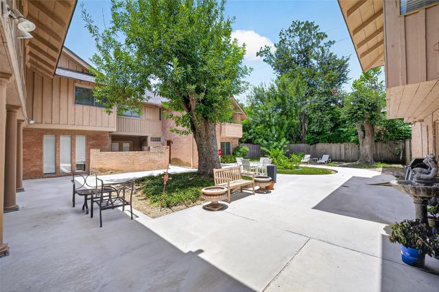6305 Crab Orchard Road 2, Houston, TX 77057