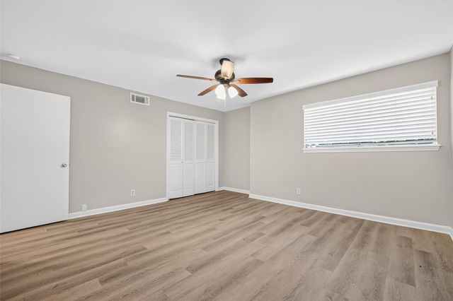 6305 Crab Orchard Road 2, Houston, TX 77057