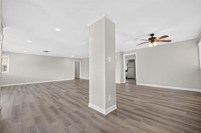 6305 Crab Orchard Road 2, Houston, TX 77057