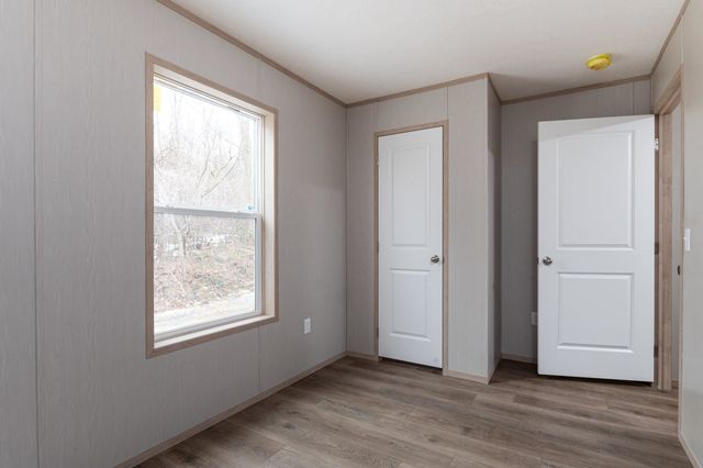 78 Ethans Way, Bennington, VT 05201